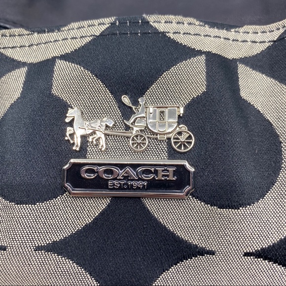 Authentic Coach Op Art Mia Sateen patterned Bag - Picture 11 of 14